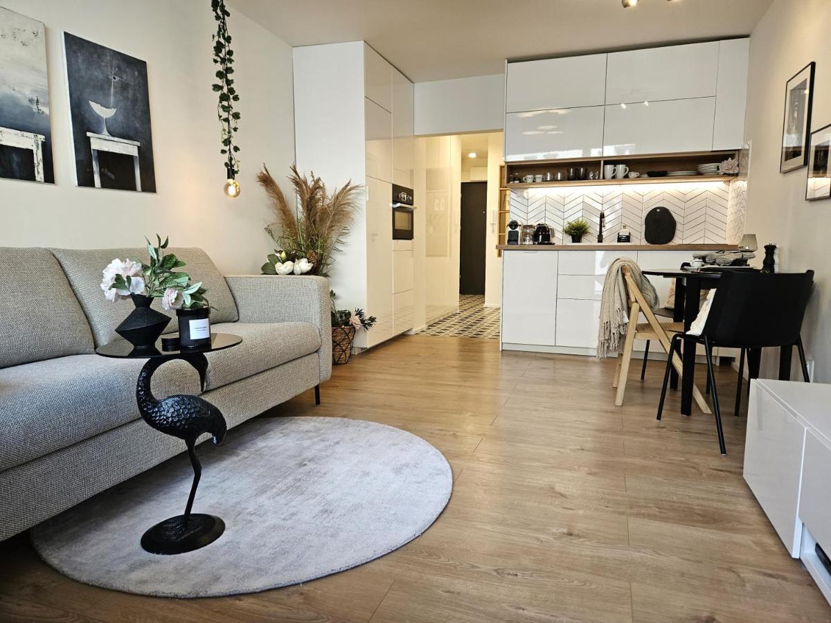 Design In Old Town-free Parking-balcony Apartmán Bratislava